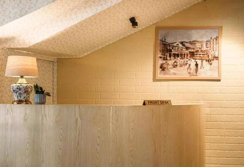 Hotelli The Manor House Rajpur Road
