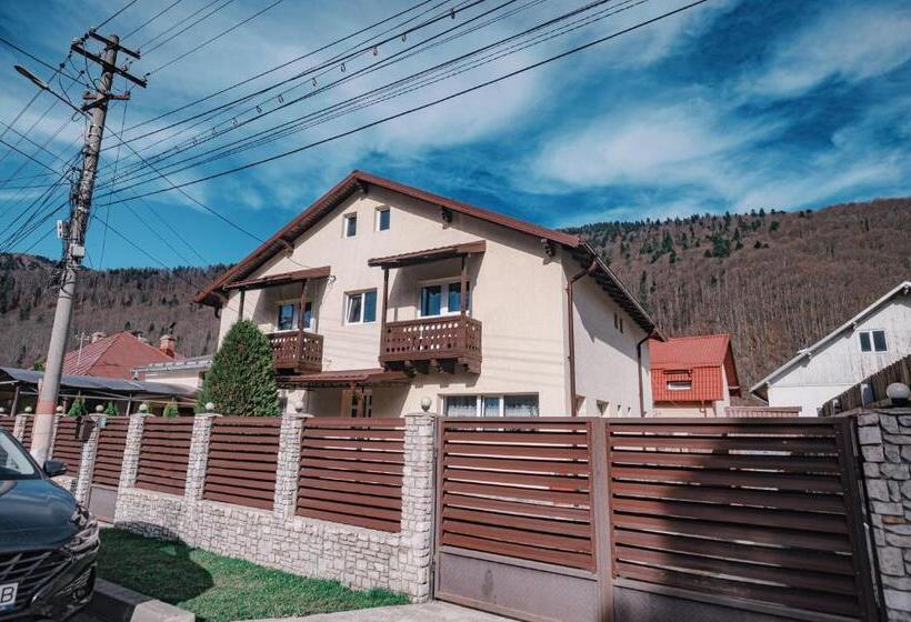 膳宿费 Alpine Bliss Sinaia