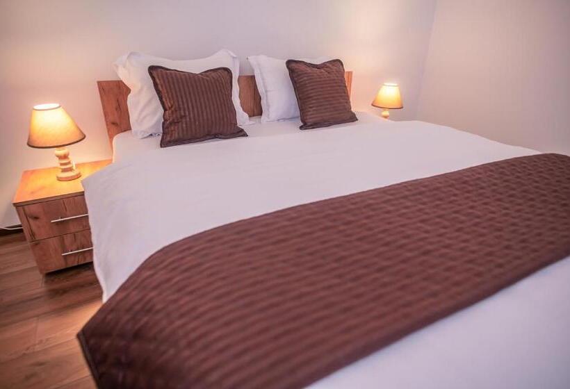 膳宿费 Alpine Bliss Sinaia