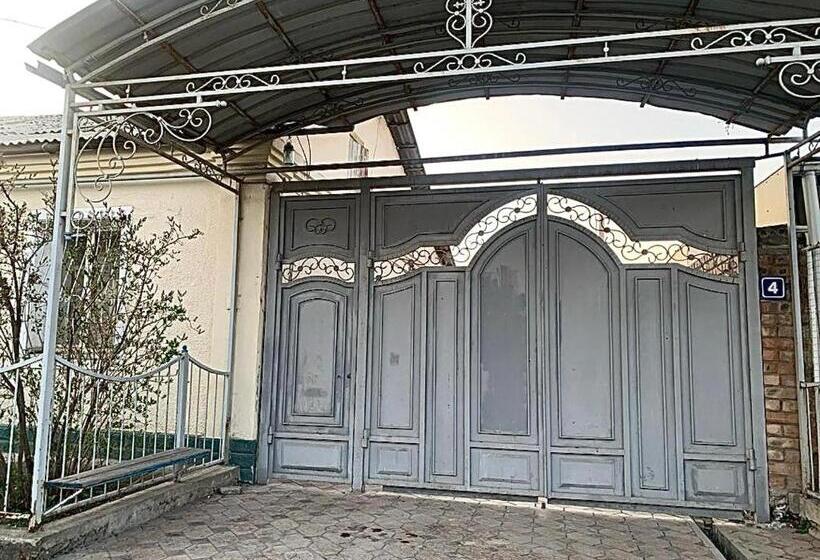 پانسیون Altan Hostel Osh