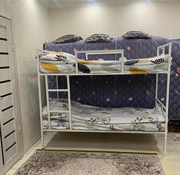 پانسیون Altan Hostel Osh