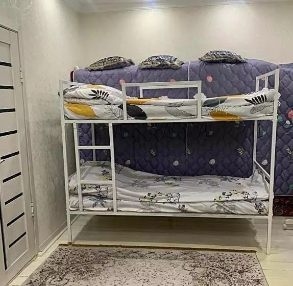 پانسیون Altan Hostel Osh
