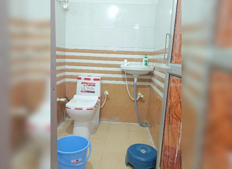 Pension (Hôtel basse catégorie) Keshav Narayan Home Stay