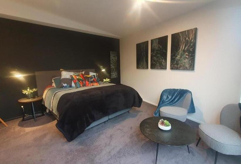 Pensão The Front Room