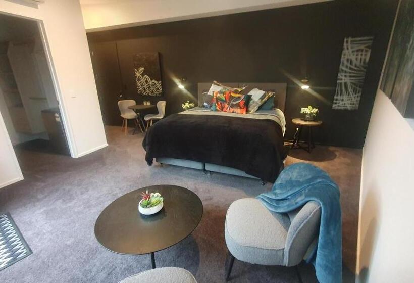 Pensão The Front Room