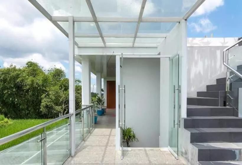 Majatalo Twospaces Living At Deros Resort & Cafe, Bogor