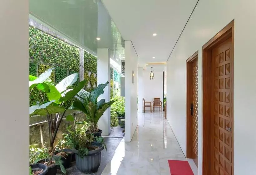 Majatalo Twospaces Living At Deros Resort & Cafe, Bogor