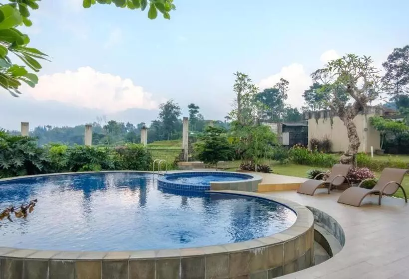 Majatalo Twospaces Living At Deros Resort & Cafe, Bogor