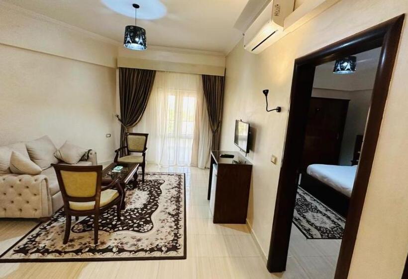 Badr Hotel & Resort El Kharga