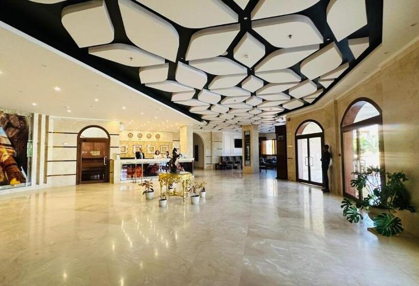 Badr Hotel & Resort El Kharga