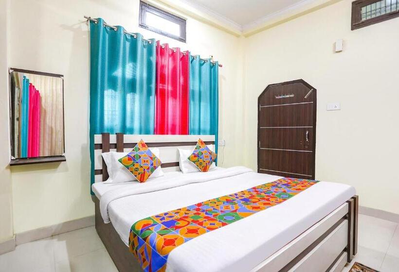 Hotel Fabexpress Maa Vaishno Palace