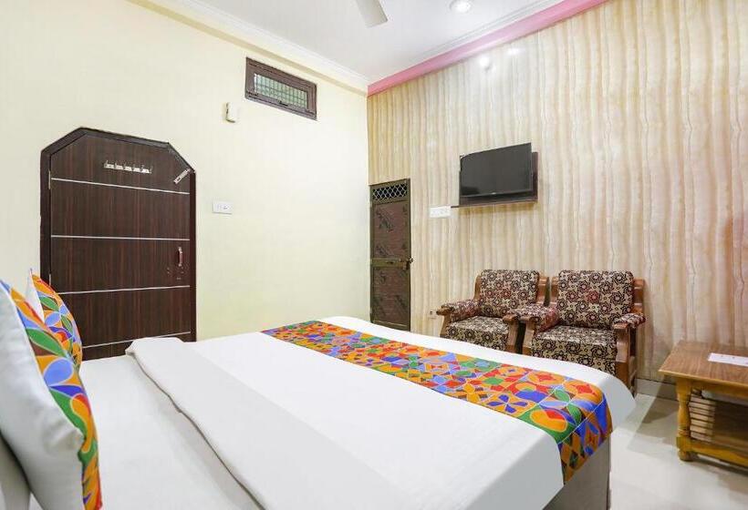 Hotel Fabexpress Maa Vaishno Palace