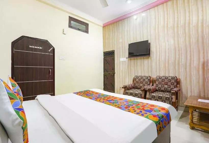ホテル Fabexpress Maa Vaishno Palace