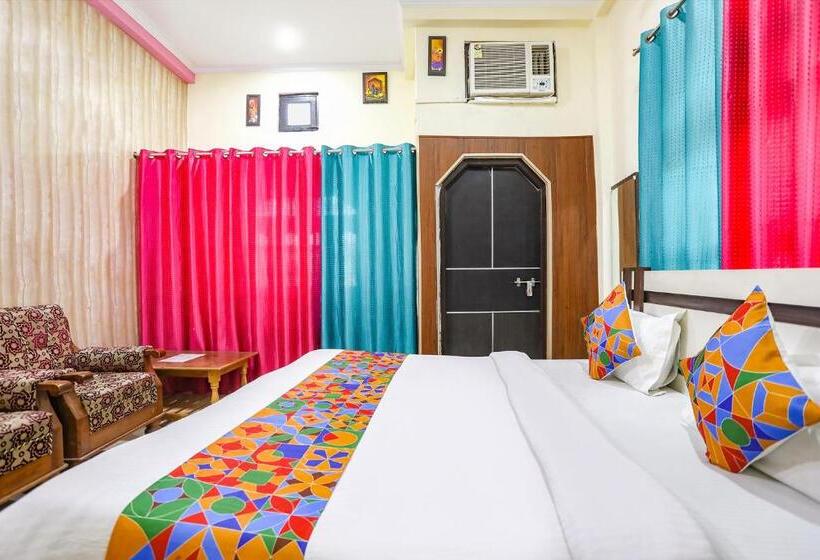 Hotel Fabexpress Maa Vaishno Palace