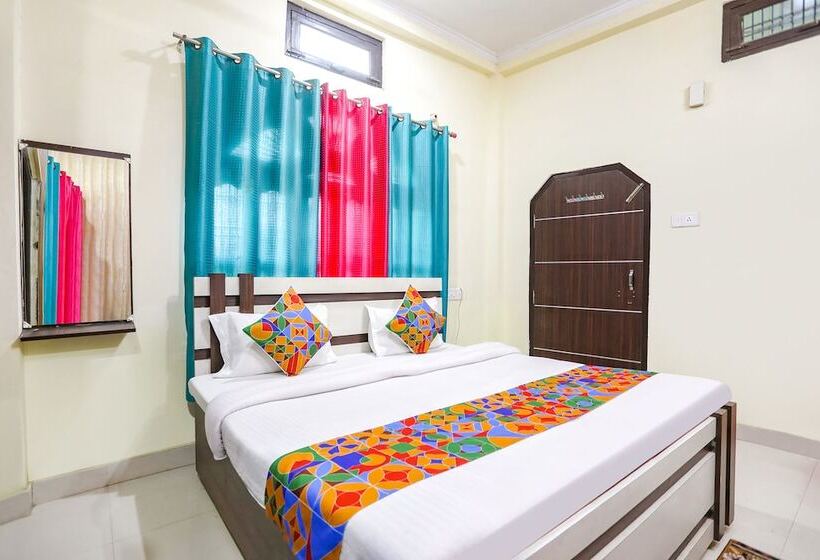 Hotel Fabexpress Maa Vaishno Palace