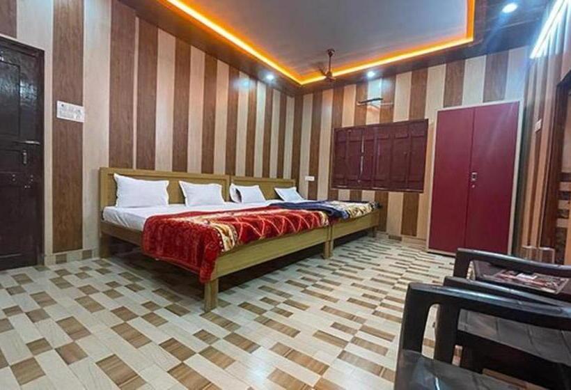 Hotell Fabexpress Shree Ram Aadhar