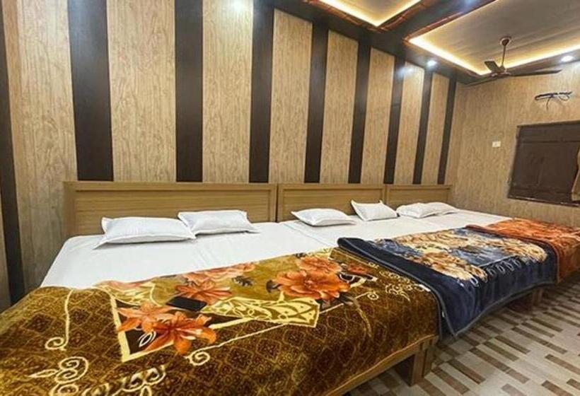 Hotell Fabexpress Shree Ram Aadhar