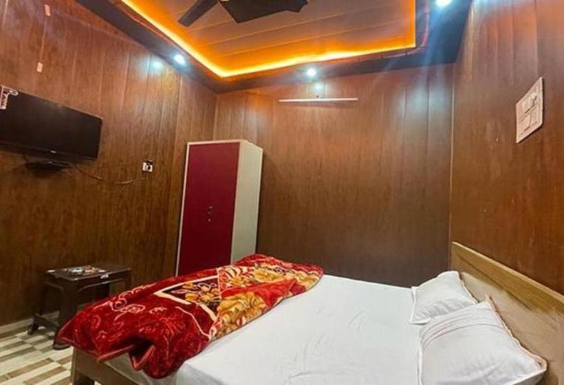 Hotell Fabexpress Shree Ram Aadhar