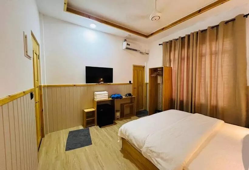 هتل Futtaru Sands