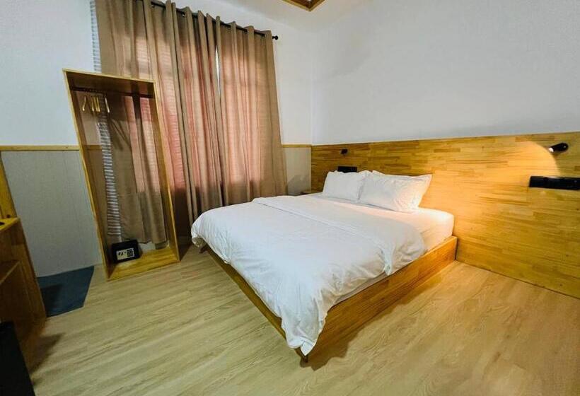 هتل Futtaru Sands