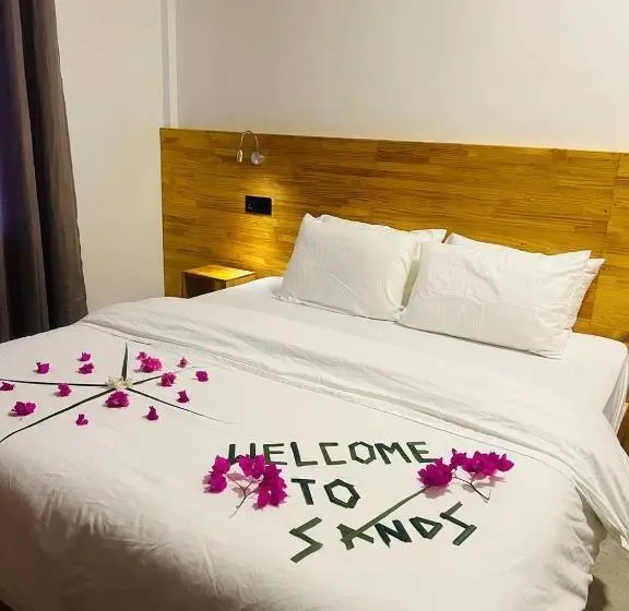 هتل Futtaru Sands