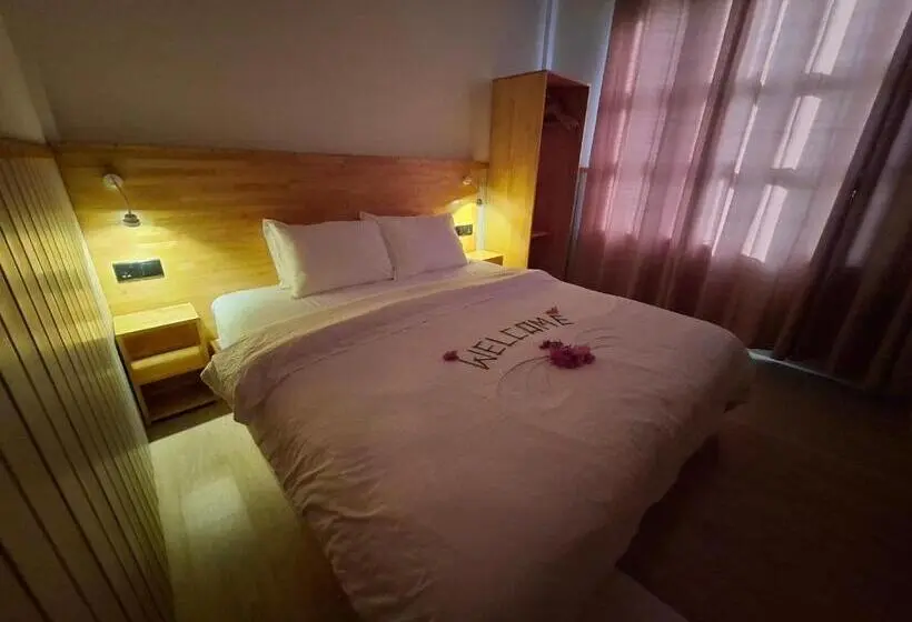 هتل Futtaru Sands