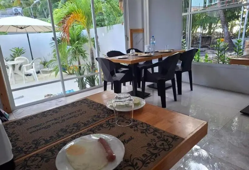 هتل Futtaru Sands