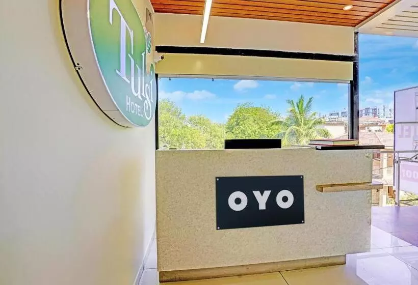 ホテル Oyo Tulsi