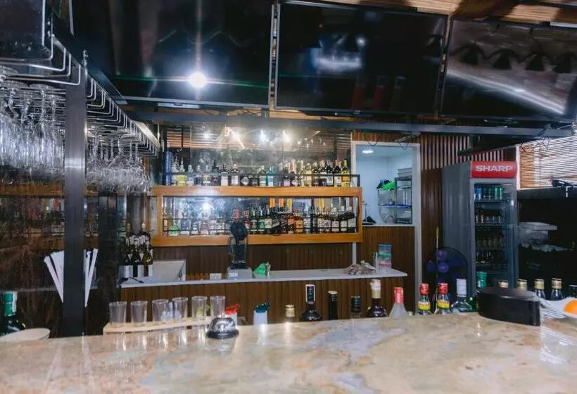 هتل Shine Boutique