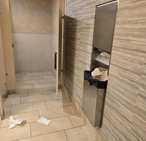 فندق Sonesta Select