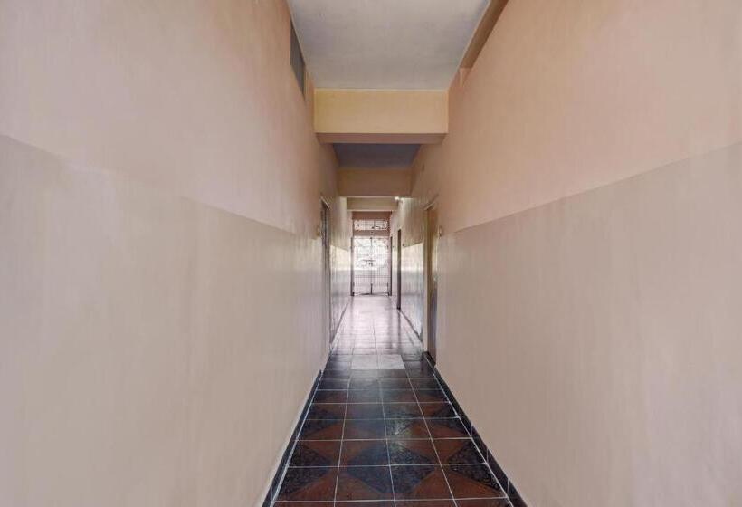 ホテル Spot On Ss Residency