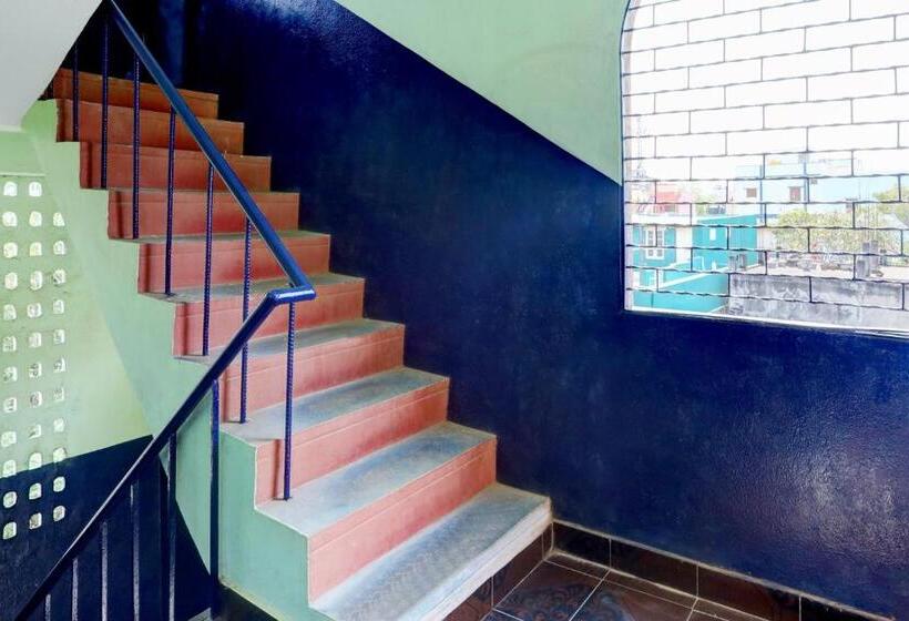 ホテル Spot On Ss Residency