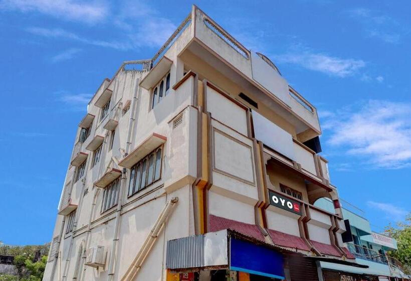 ホテル Spot On Ss Residency