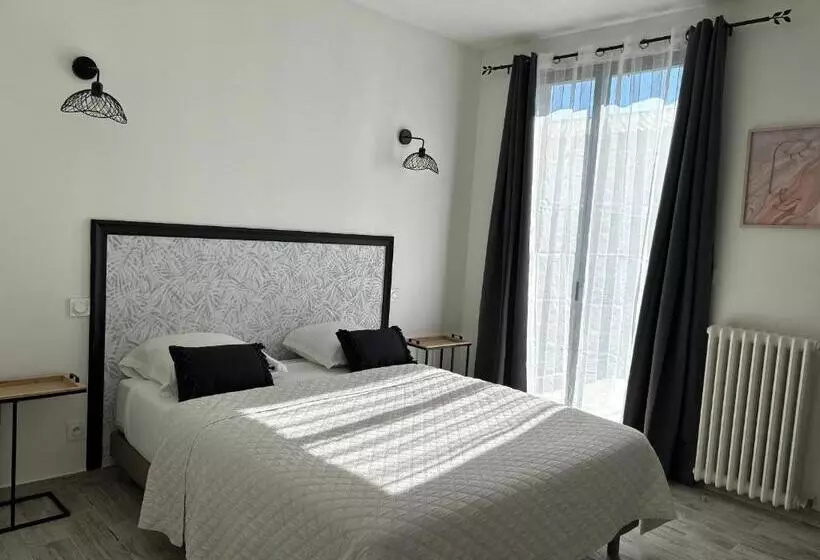 پانسیون La Porte Medievale