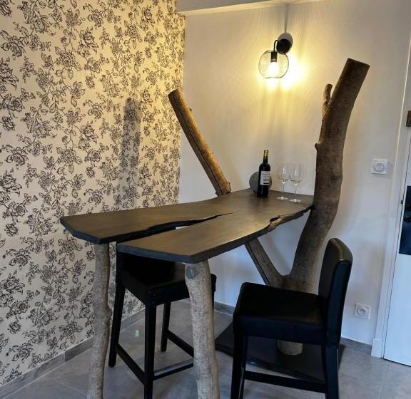 پانسیون La Porte Medievale