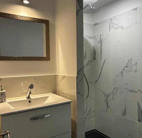 پانسیون La Porte Medievale