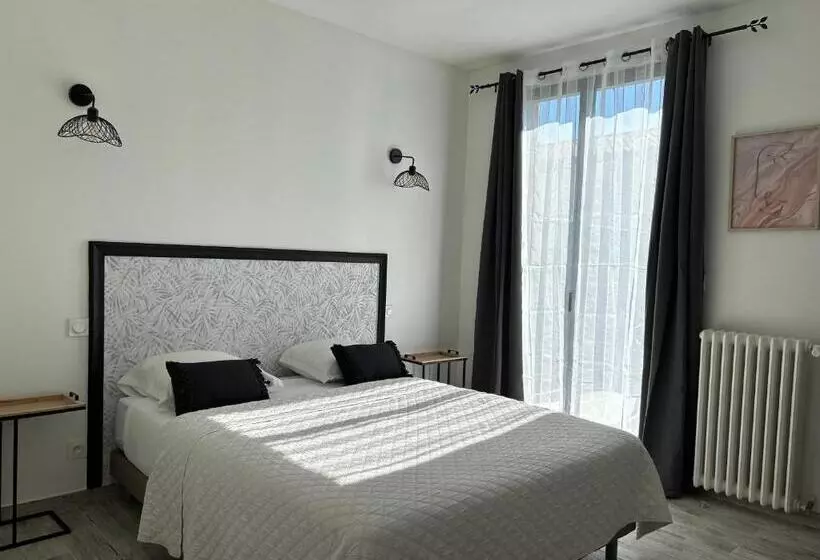 پانسیون La Porte Medievale