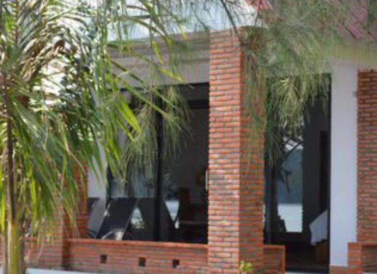 Lomakeskus Soon Noeng Bungalow With Air Conditioner