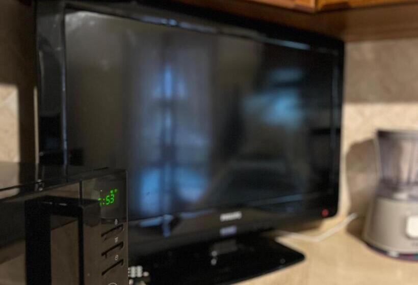 Seaside Apartment Near Villa Caravaggio