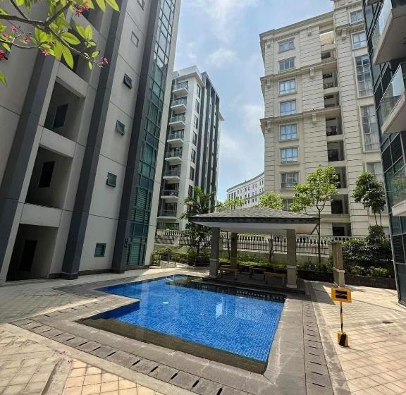 Studio Unit 10 Mins Walk To Naia Terminal 3