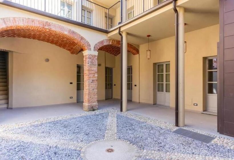 צימר Castello Di Calliano Monferrato