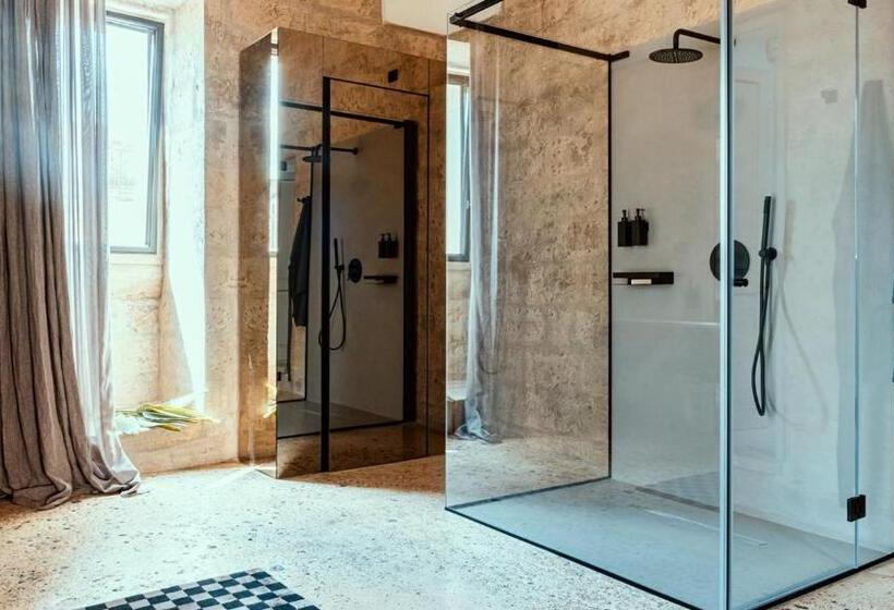 Bed and Breakfast Ricci Rooms   Terrace Deluxe Suite Con Idromassaggio, By Salentoaffitti