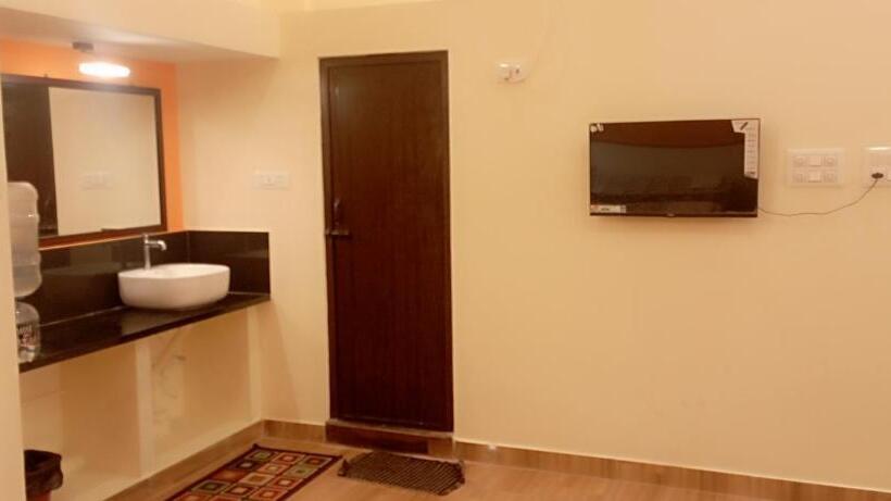 בית מלון כפרי Arangan Kudil Family Suite