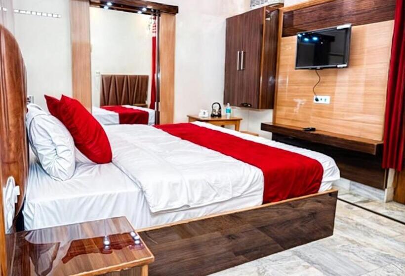 בית מלון כפרי Chitrakoot