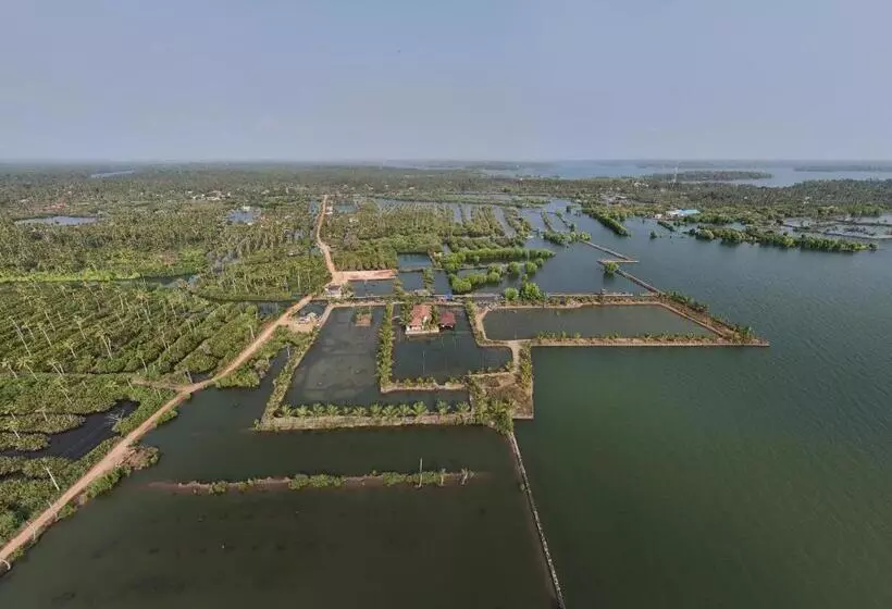 Hotelli Kandal Theeram Farms