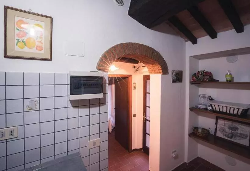 Hotelli Nature & Relax In Tuscany   Fresco 3