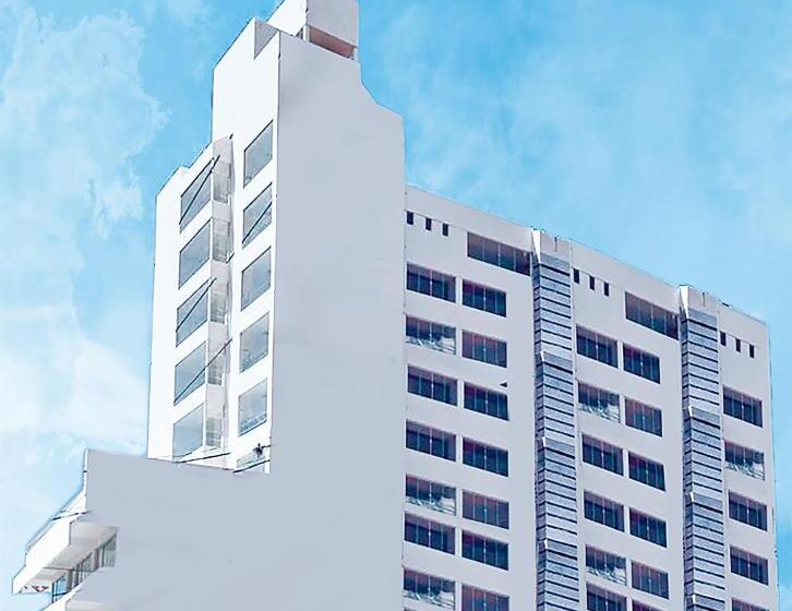 هتل Principito Santa Cruz