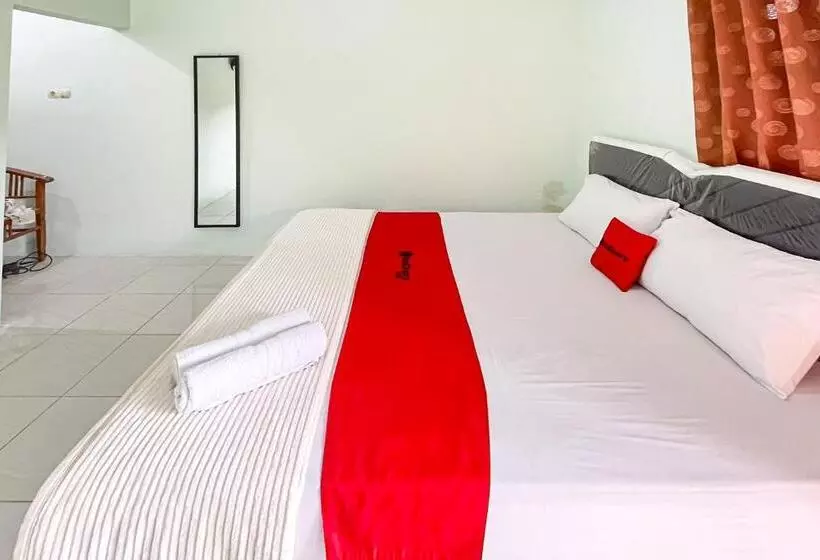 Hotelli Reddoorz Syariah Near Rs Bhayangkara Nganjuk