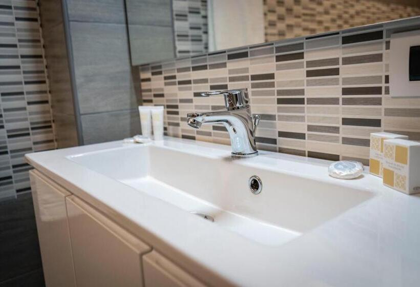 בית מלון כפרי Tenuta Pietravera