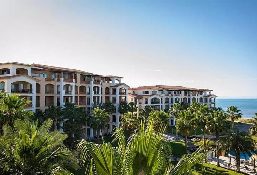 Paraiso Del Mar Condominiums